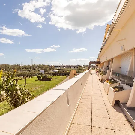 Pink Port Nature Coursive Naturiste Apartment