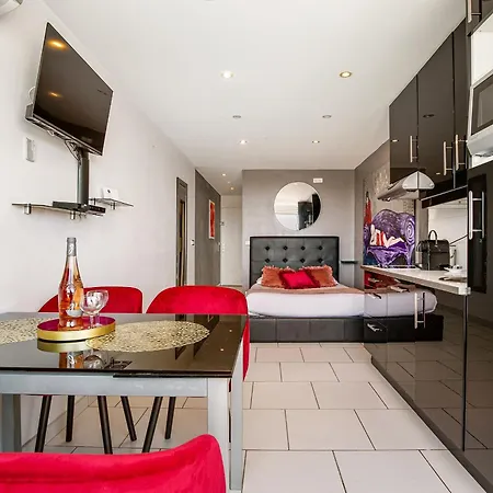 Apartment Pink Port Nature Coursive Naturiste Agde